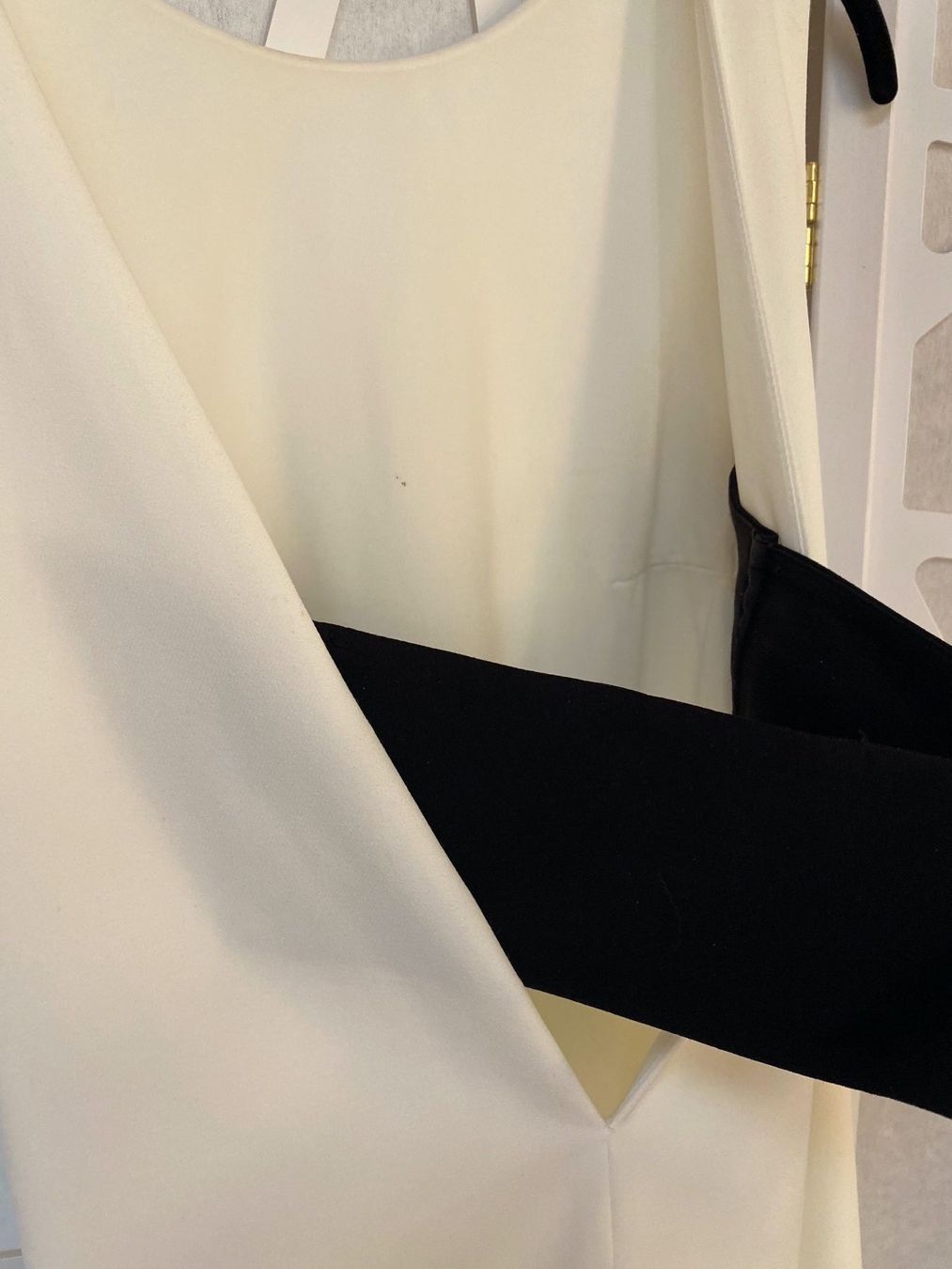 Vestiti: Robe blanche avec un dos ouvert – Nuovo (secondo la descrizione) da Grund b. Gstaad venduto da PlageNeigeplus 2
