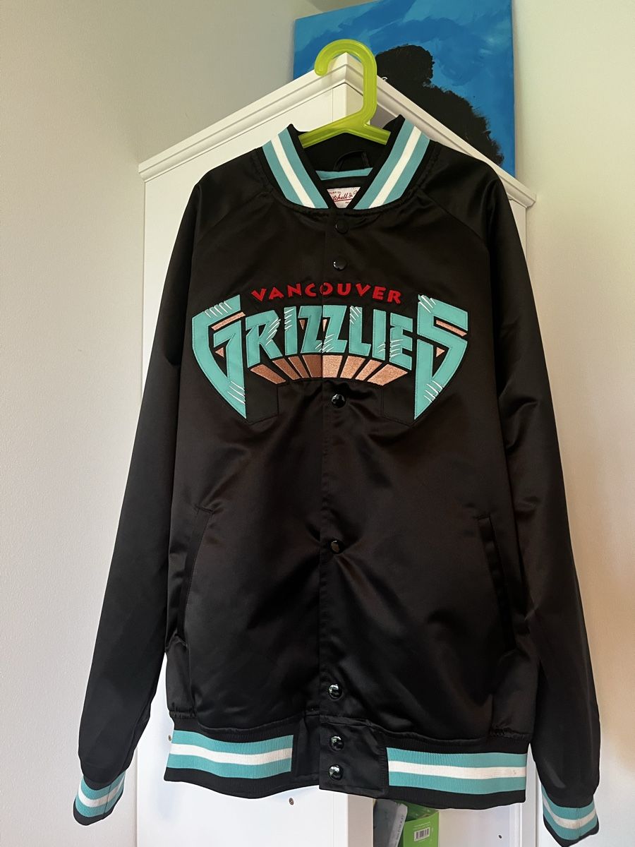 Giacche: Mitchell & Ness vintage Memphis Grizzlies Jacket – Nuovo (secondo la descrizione) da Wädenswil venduto da pet_2g8j 1