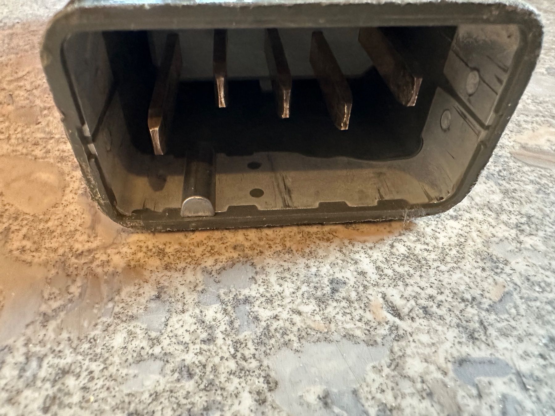 Spine: Stecker J 40 5 Polig CMC – Usato da Huttwil venduto da Bolpa 5
