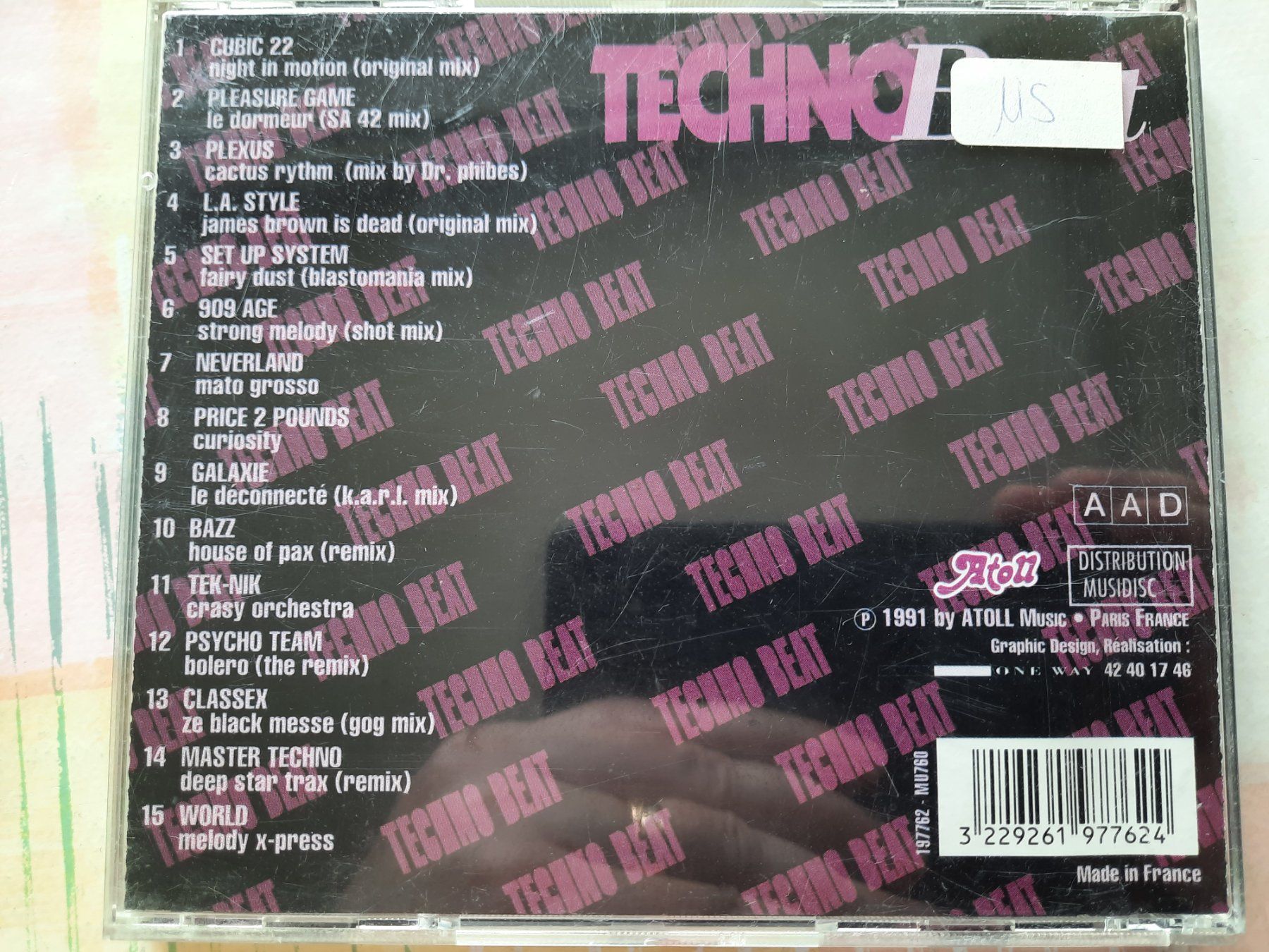 CDs: Cd Techno beat - 15 hits 100% Techno – D'occasion à Pully par bro_n52j 1