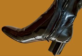 LOUIS VUITTON ÜBER DEM KNIE VINYL STIEFEL