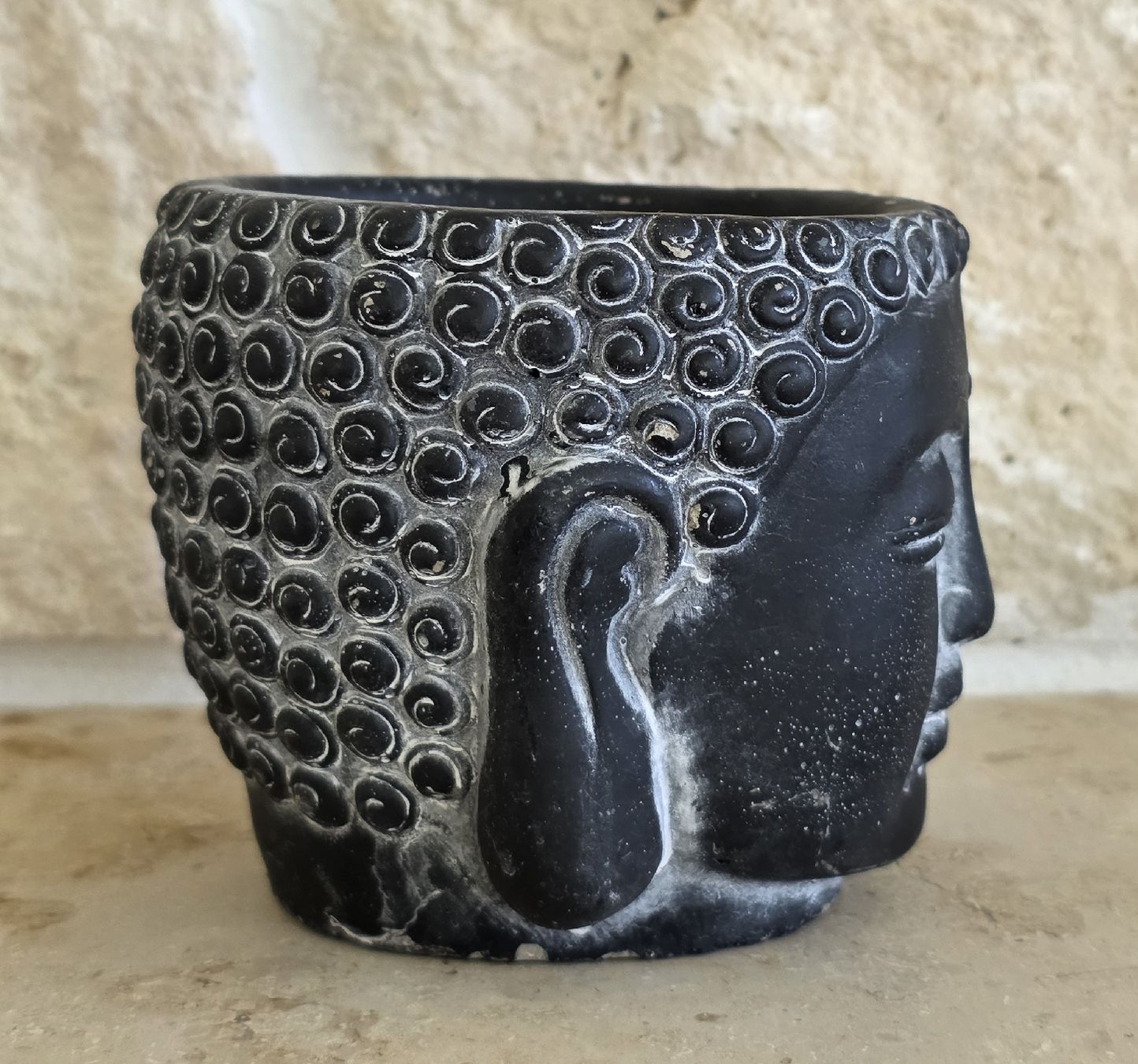 Pentole: Buddha Kopf Topf schwarz Zustand gut  – Usato da Rheinsulz venduto da Gilea 1