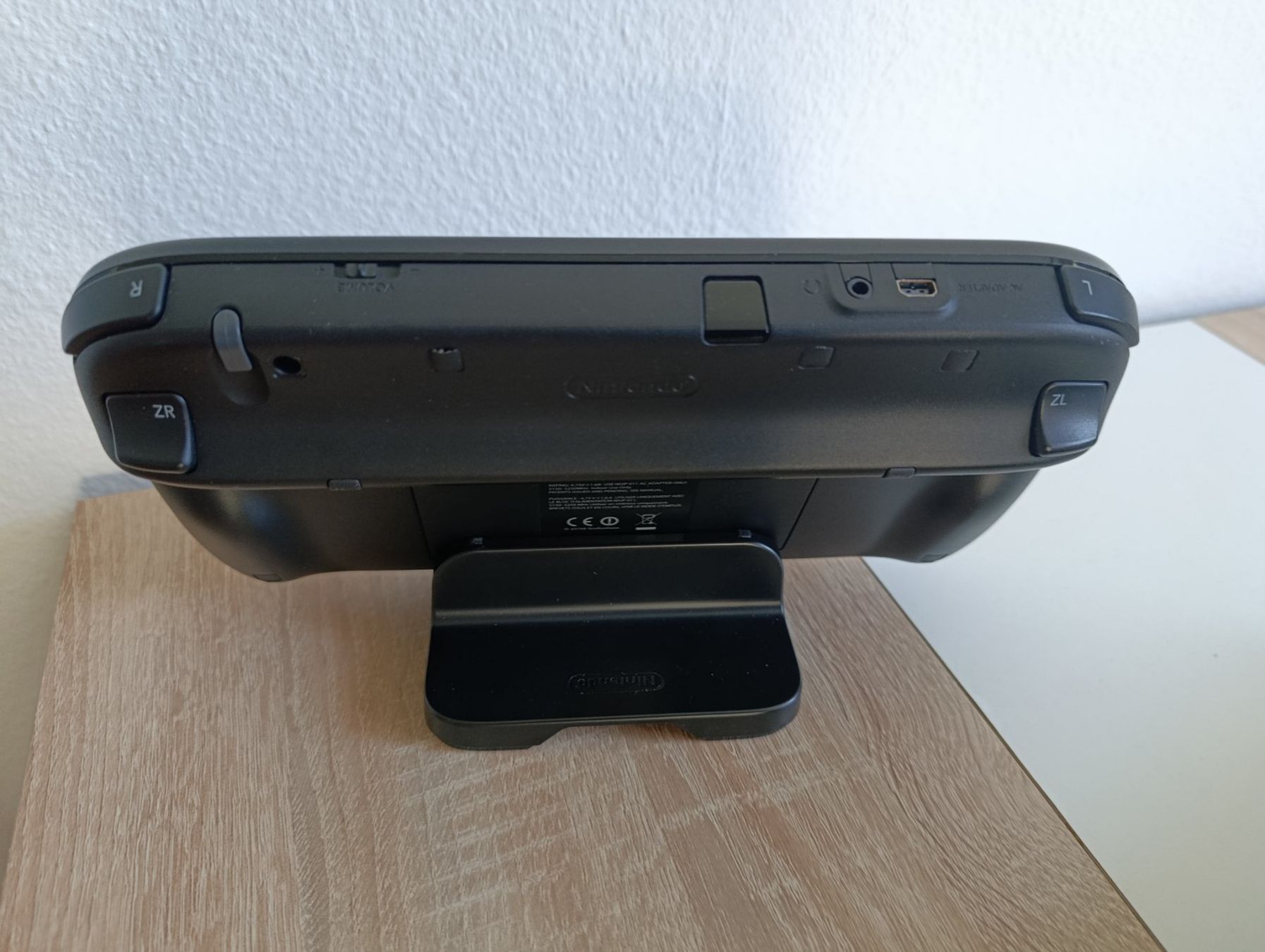 Nintendo Console: Nintendo Wii U - Mario & Luigi Premium Pack – Usato da Ostermundigen venduto da kit_dh6z 5