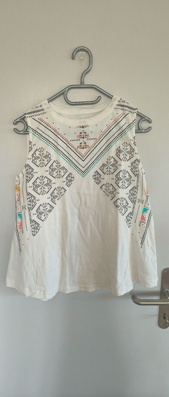 Roxy Top: Roxy Top, Gr. XS, Weiss mit Muster – Usato da Andelfingen venduto da nicoletta11 2