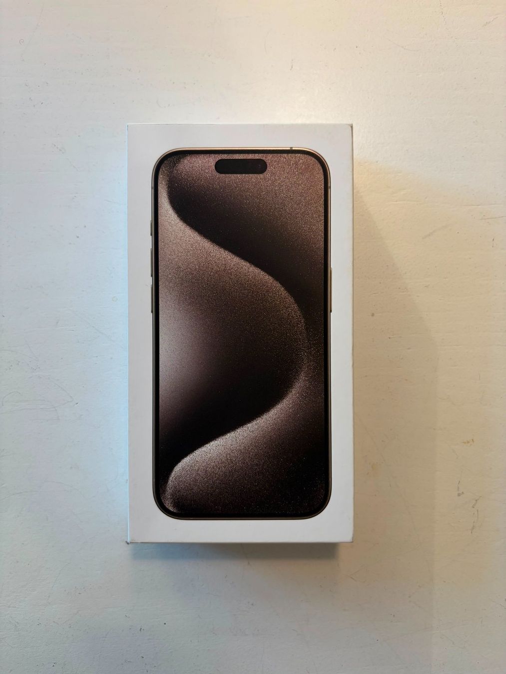 Apple Telefoni cellulari / Smartphones: iPhone 15 Pro, 256GB, Natural Titanium – Usato da Gümligen venduto da Vicky2 2