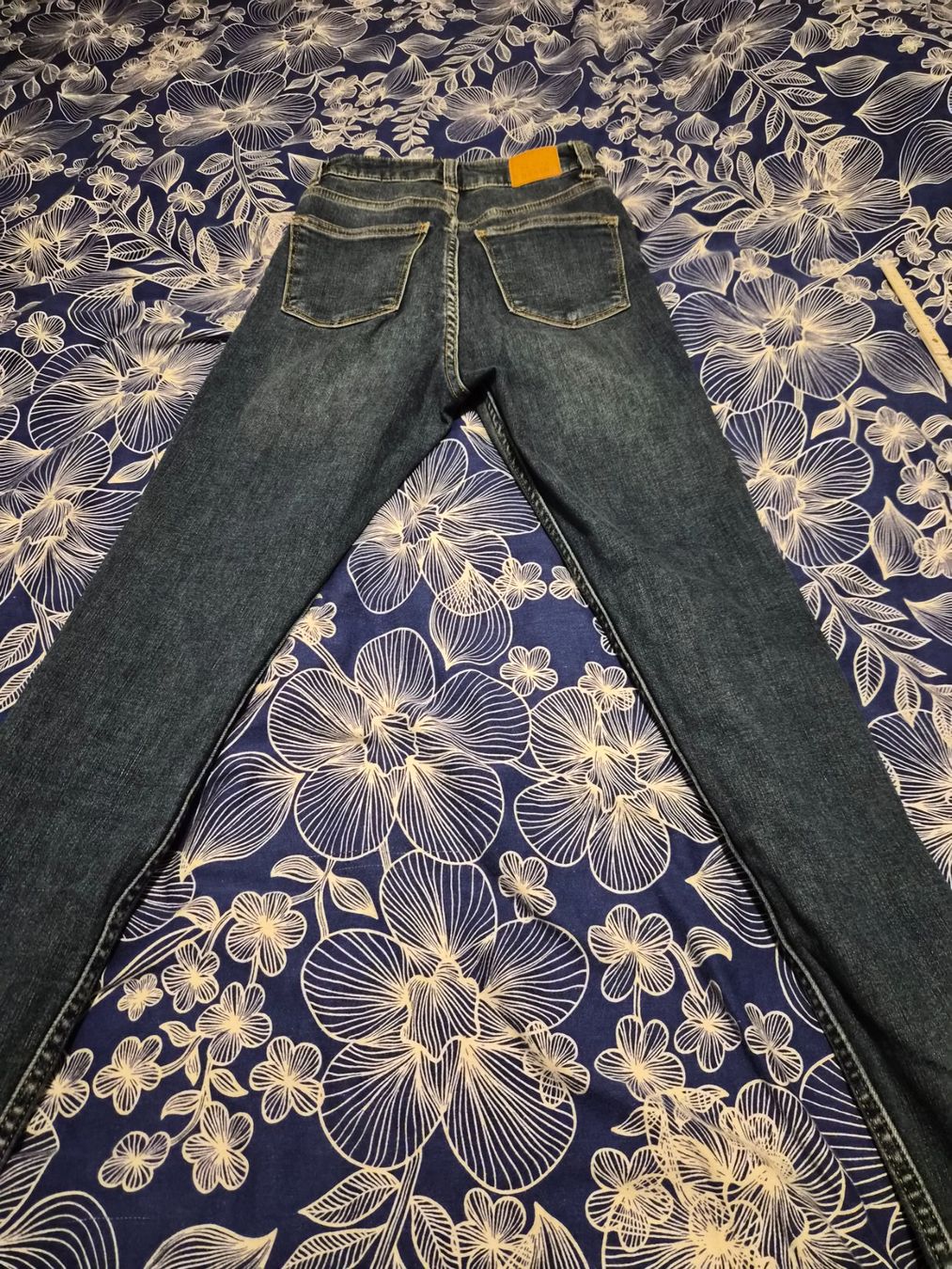 Bershka Pantaloni: Bershka Hose gr 34  nr19 – Nuovo (secondo la descrizione) da Dietikon venduto da Eleda 2