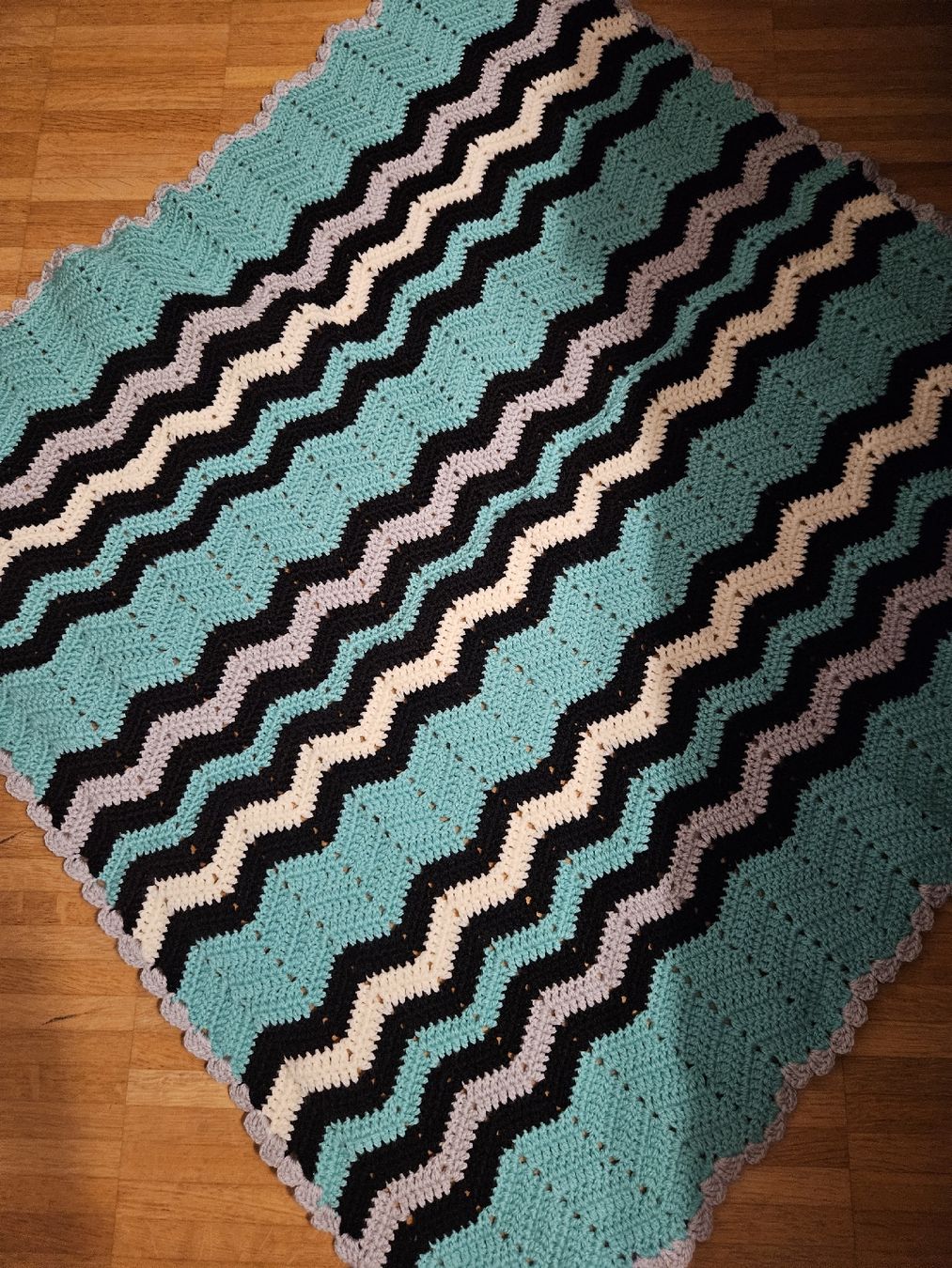 Lana: hand stricken – Nuovo (secondo la descrizione) da Basel venduto da Blau10 1