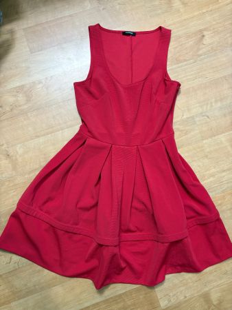 Rotes Kleid MORGAN Gr. 38