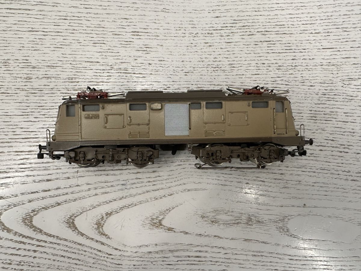 Märklin Modelleisenbahnen: Märklin 3035 FS BR 424 103 Breda – Gebraucht aus Lupsingen von New-Haven 2