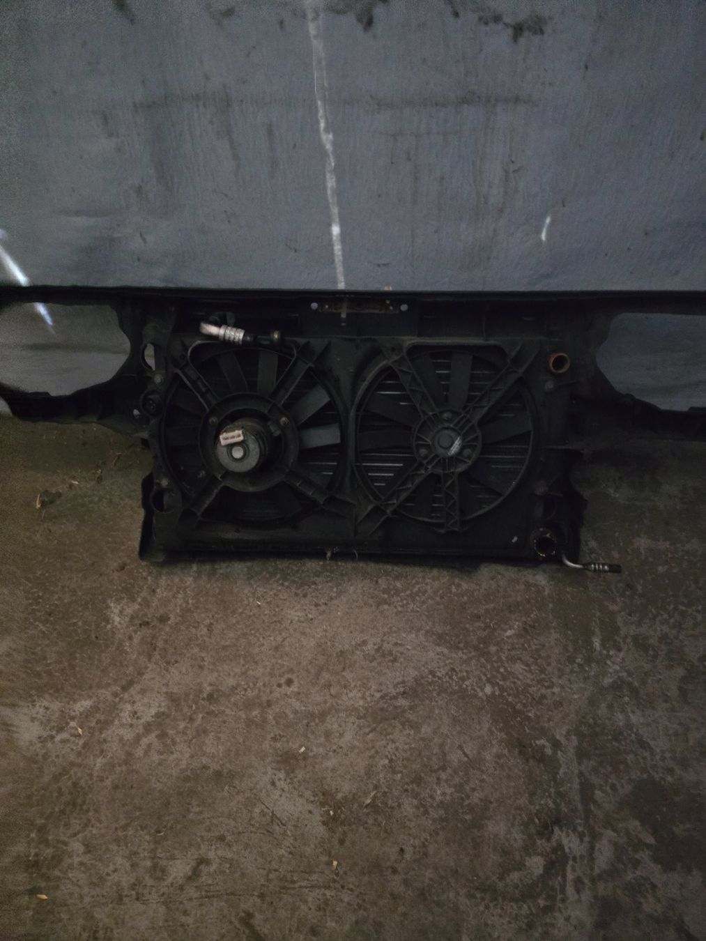 Volkswagen Tutti pezzi di ricambio auto: vw golf 3 radiator kühler – Usato da Aarberg venduto da 2002stefan 1