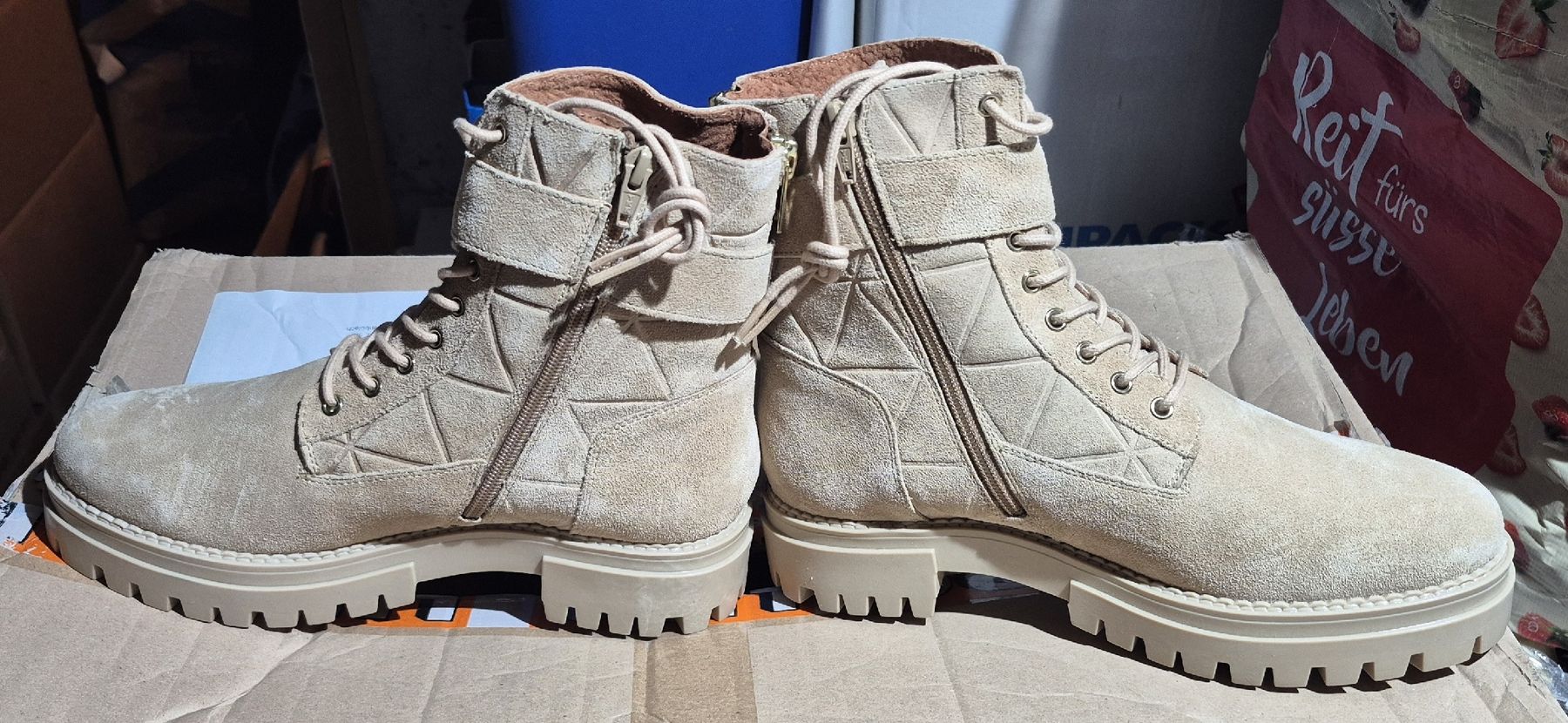 Scarpe da donna: Stiefel – Nuovo (secondo la descrizione) da Wislikofen venduto da ana_j6bc 5
