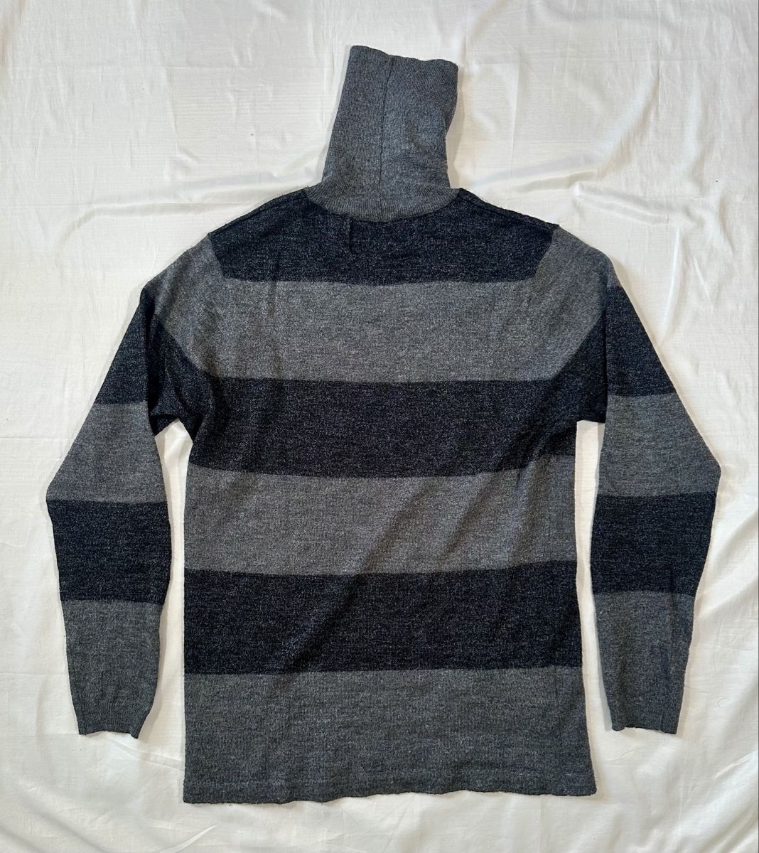 Raf Simons Pulls & Sweat-shirts: Raf Simons X Fred Perry  – D'occasion à Pfäffikon ZH par Nataliia. 3
