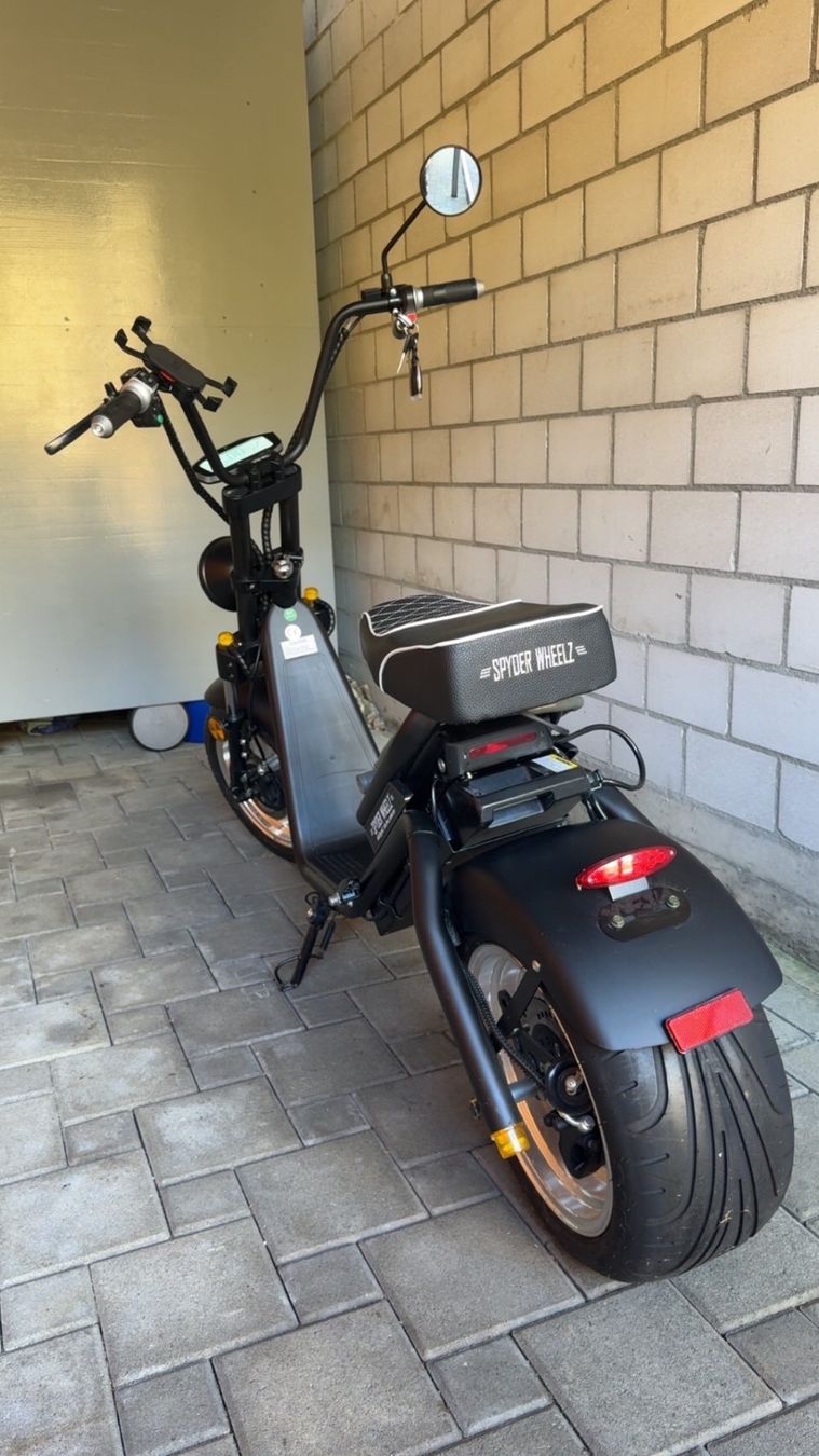 Elektromobile: E-Chopper Elektro Roller Spyder Wheelz Schwarz NEU – Neu (gemäss Beschreibung) aus Untervaz von vanowill 3