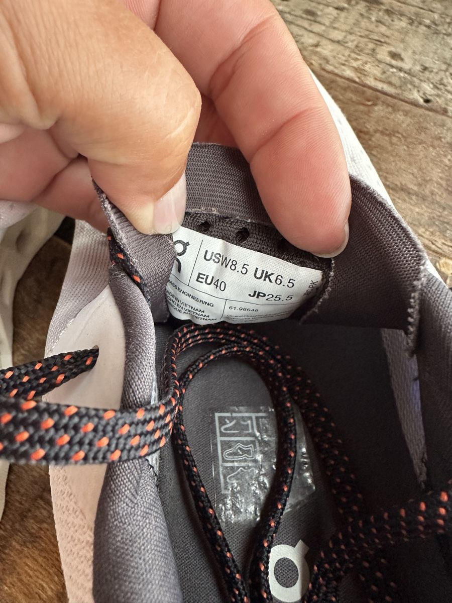 On Scarpe da donna: ON Cloudmonster Laufschuhe Damen Gr. 40 – Usato da Sirnach venduto da Robine1991 5