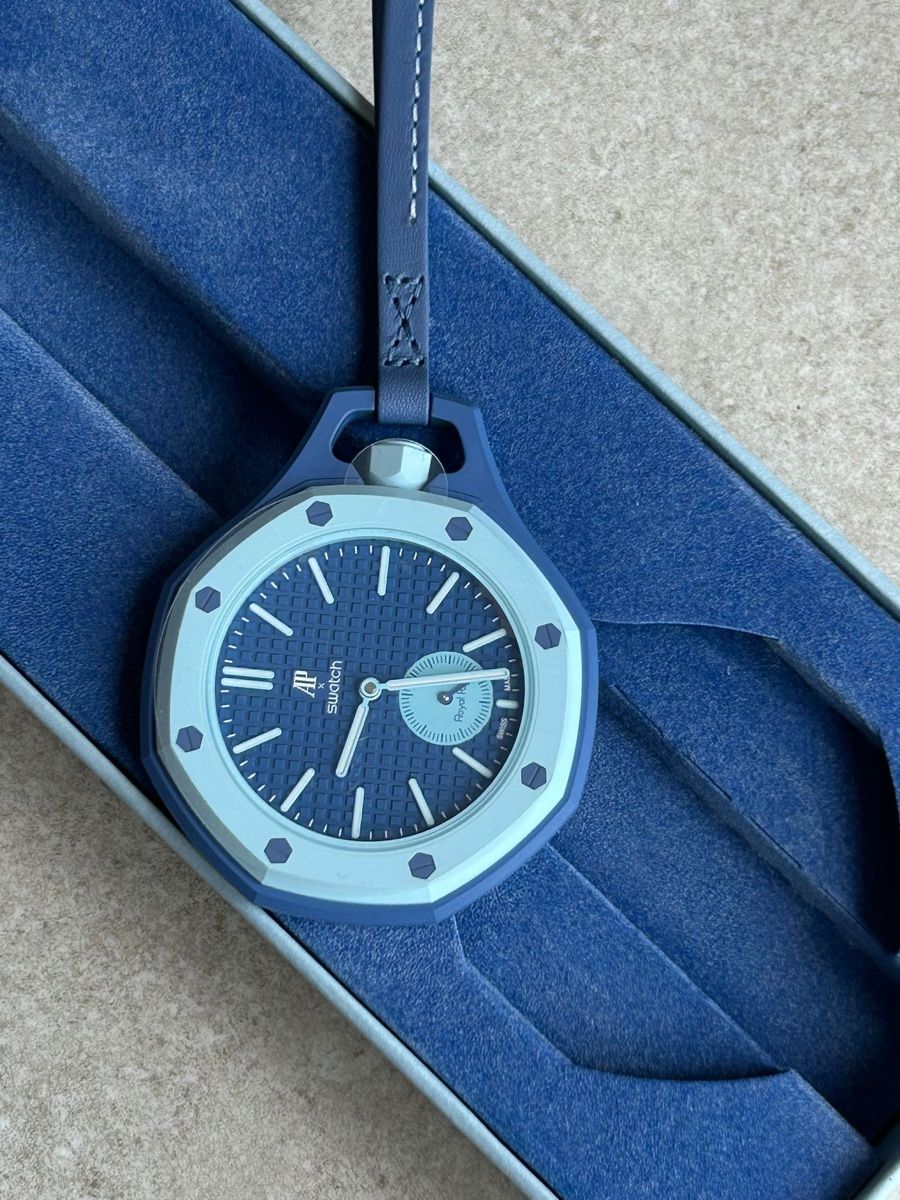 Swatch Orologi: Swatch Audemars Piguet Royal Pop Lan Ba – Nuovo (secondo la descrizione) da Zürich venduto da Bunak 1