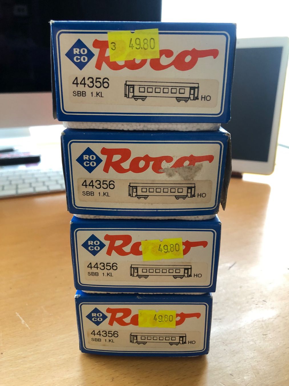 Roco Modellini di ferrovie: Roco 4er Set 44356 NEU – Nuovo (secondo la descrizione) da Ostermundigen venduto da Garmin03 2