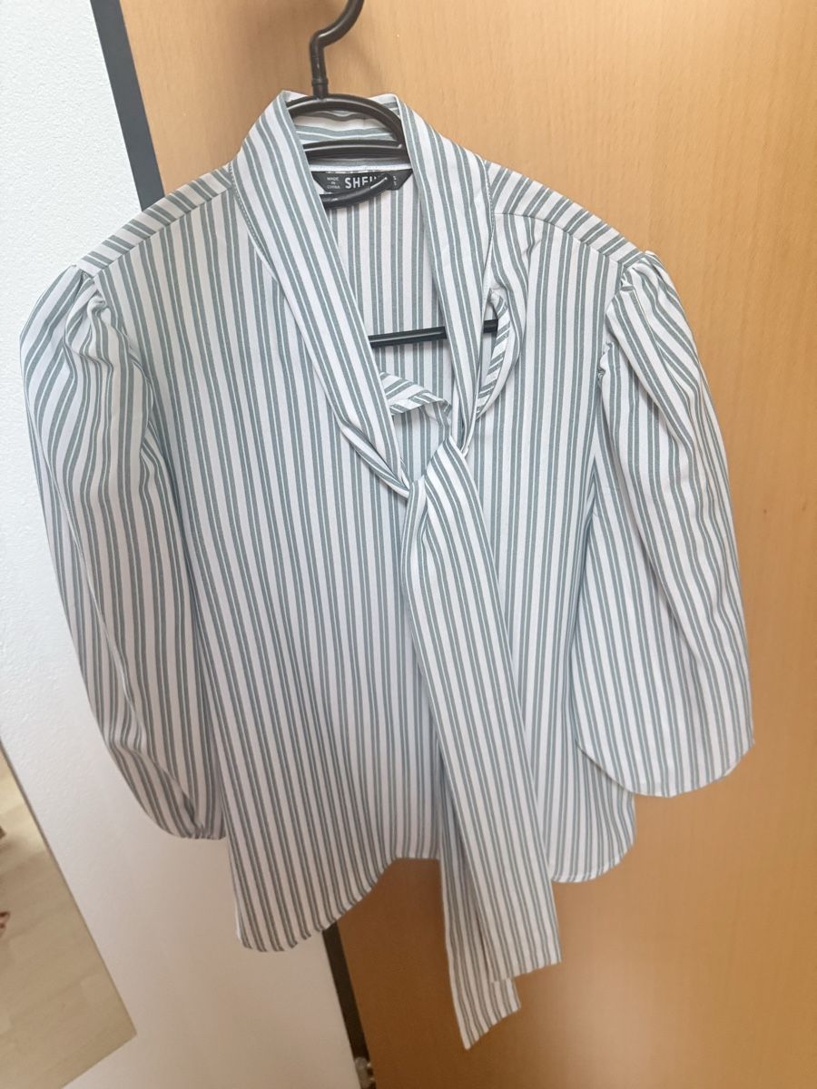 Chemisiers: Bluse – Neuf (Voir description) à Rheineck par Princessaitaliana