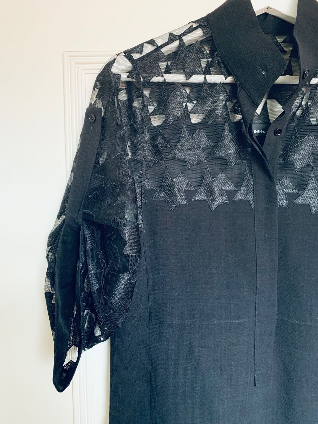 Akris Camicette: Beautiful lace mix blouse Akris 34 – Nuovo (secondo la descrizione) da Sankt Gallen venduto da DDDAAA 2