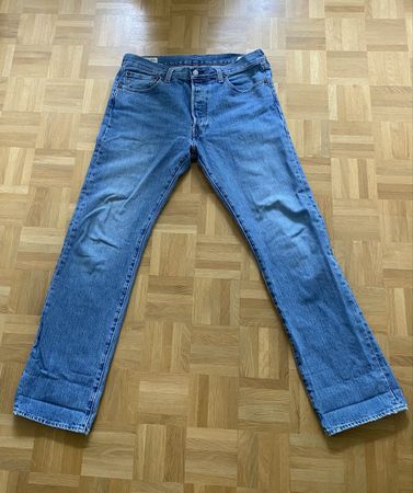 Vintage Levi's 501 Jeans, 34x32, Herren Denim Blue Made i.US