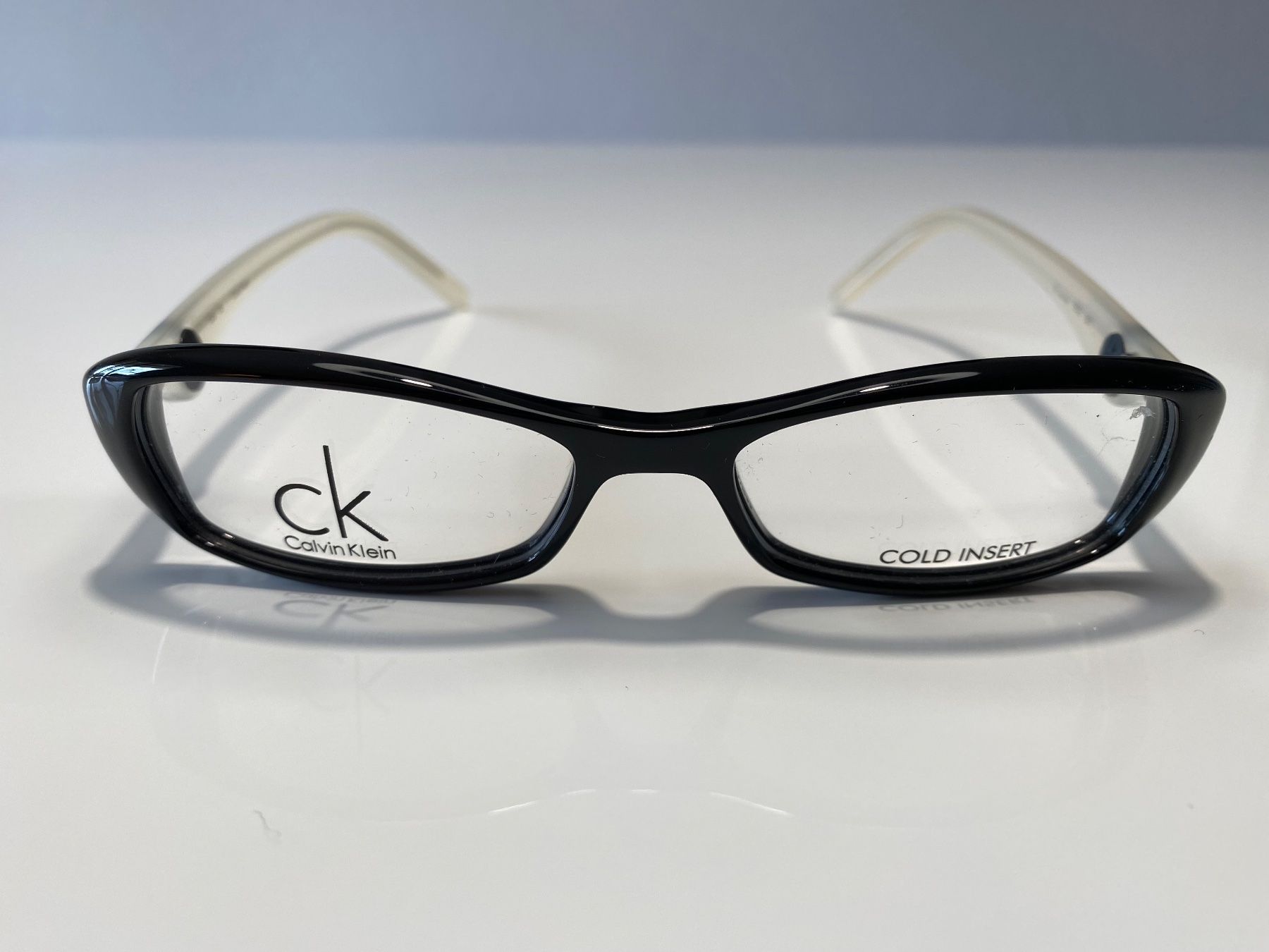 Calvin Klein Occhiali & Lenti: Monture de Lunettes Calvin Klein – Nuovo (secondo la descrizione) da Bottens venduto da 2Lens