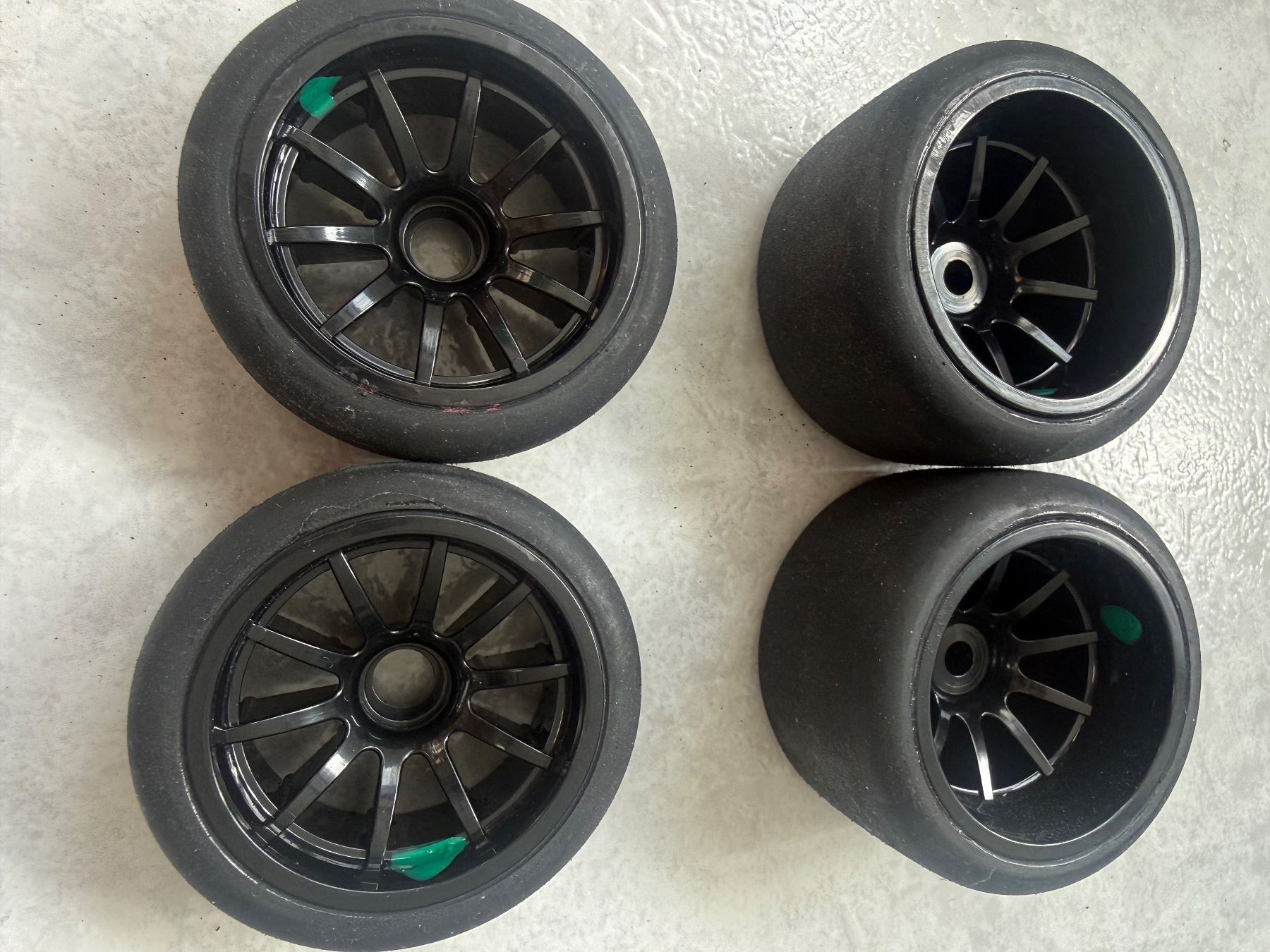 Tamiya RC Modellbau: set pneumatici rc 1/10  Formula 1 marca Sweep – Gebraucht aus Monte Carasso von Ely67