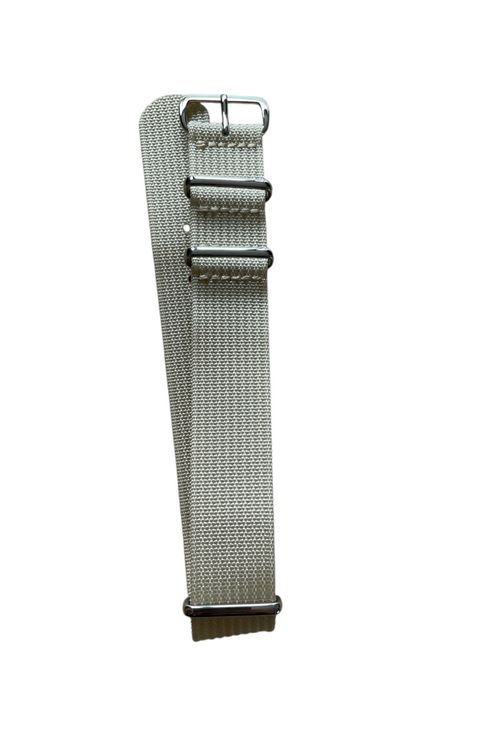 Bracciali & Braccialetti: Fabric nylon strap for watches – Nuovo e nell'imballaggio originale da Carouge GE venduto da Lizbeth_Hes