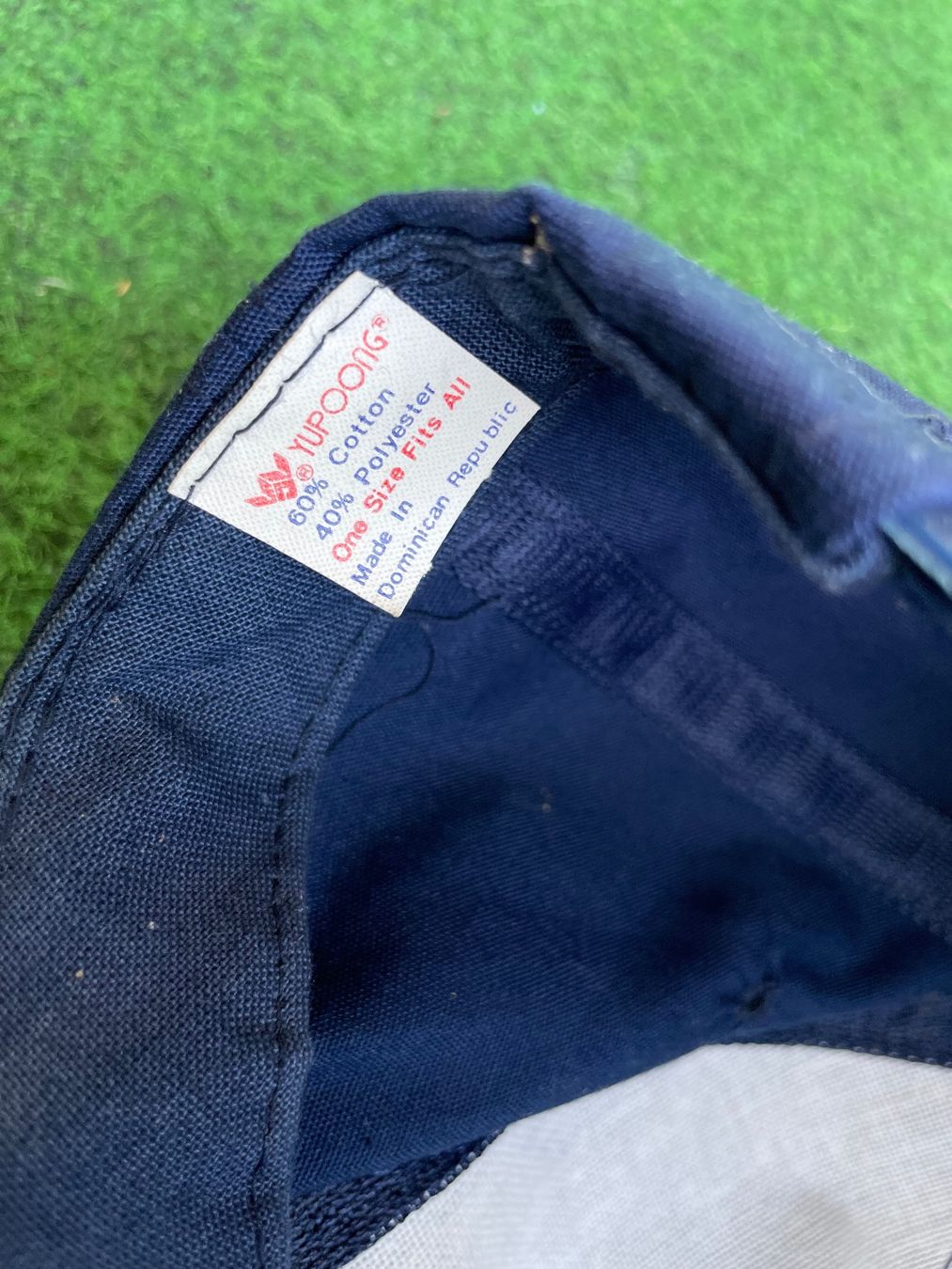 Copricapi, berretti & cappellini: Vintage 90s Cap Flowers Embroidered – Usato da Zürich venduto da le_souk 5