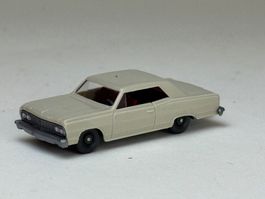 Wiking Chevrolet Malibu h-elfenbein