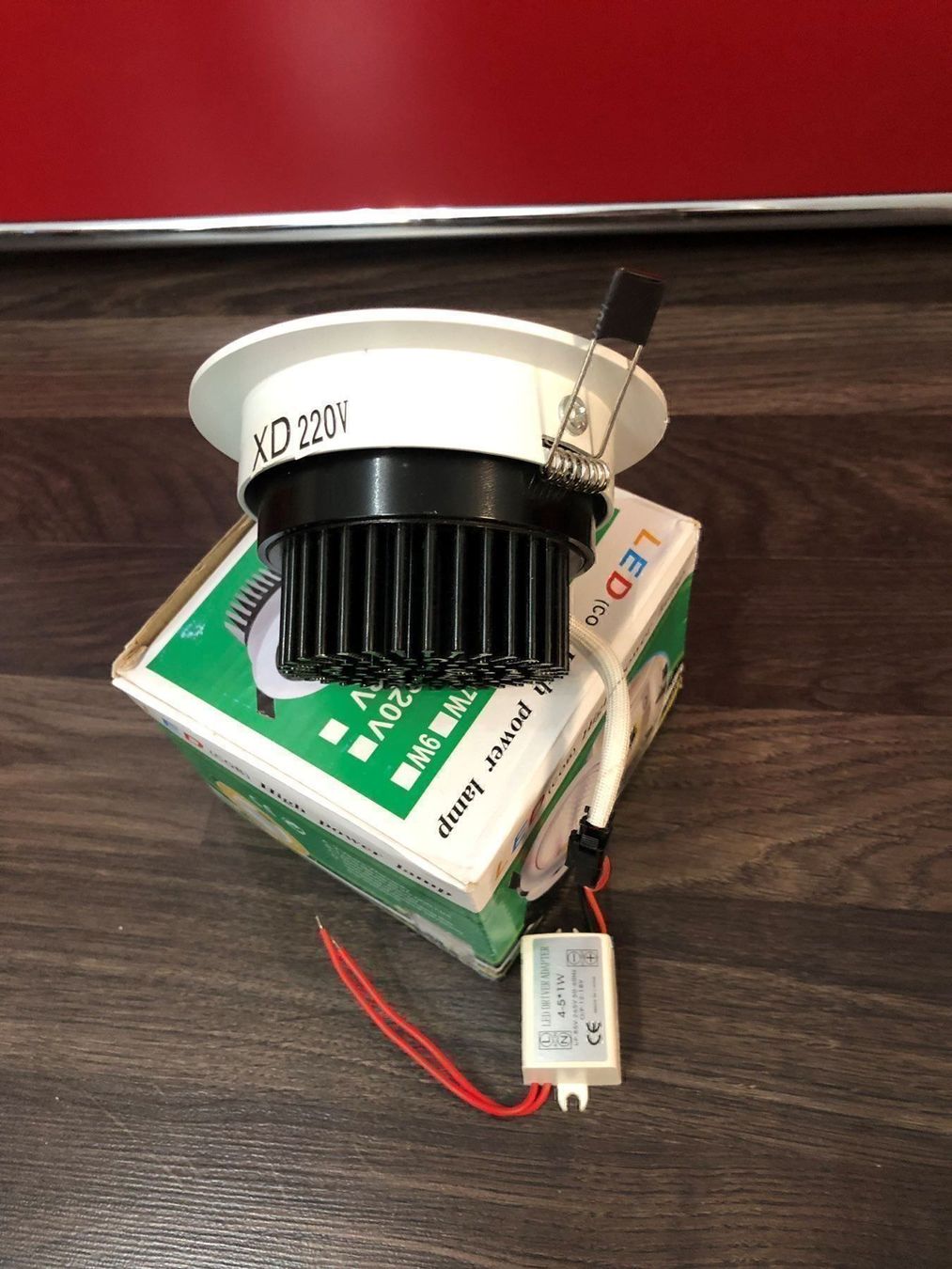 Lampes: LED Einbauspot – Neuf avec emballage d'origine à Ehrendingen par Sansav 2