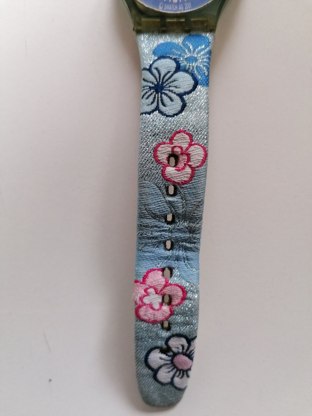 Swatch Orologi: Swatch von 2001, Nr. 242 – Usato da Bottmingen venduto da dah_cfj9 2