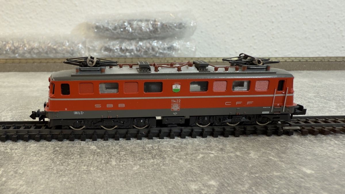 Trix Modellini di ferrovie: Minitrix Ae 6/6 11422 Spur N – Nuovo (secondo la descrizione) da Schlieren venduto da rat_lq6b 1