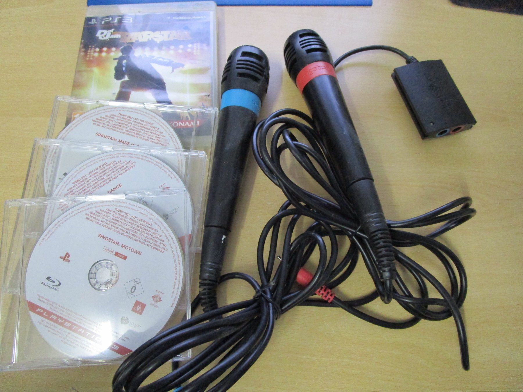 Sony Giochi: Singstar + DefJam Rapstar inkl .Micros Playstation 3 PS3 – Usato da Goldau venduto da agestuffer