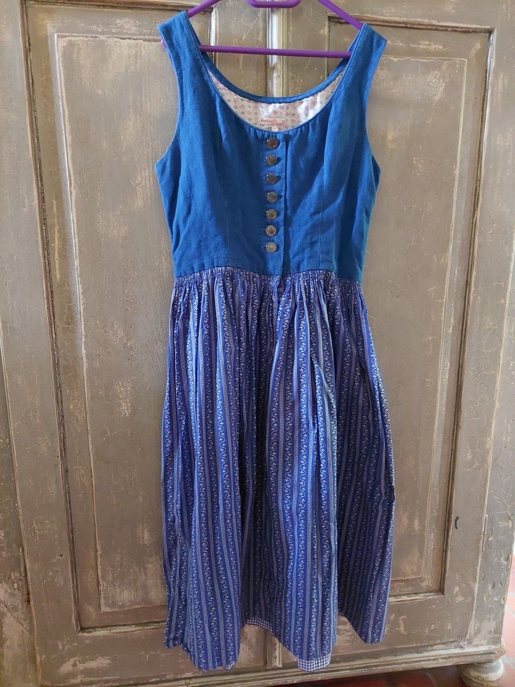 Robes: Barbarino . Dirndl blau 40 – D'occasion à Besenbüren par teluride89