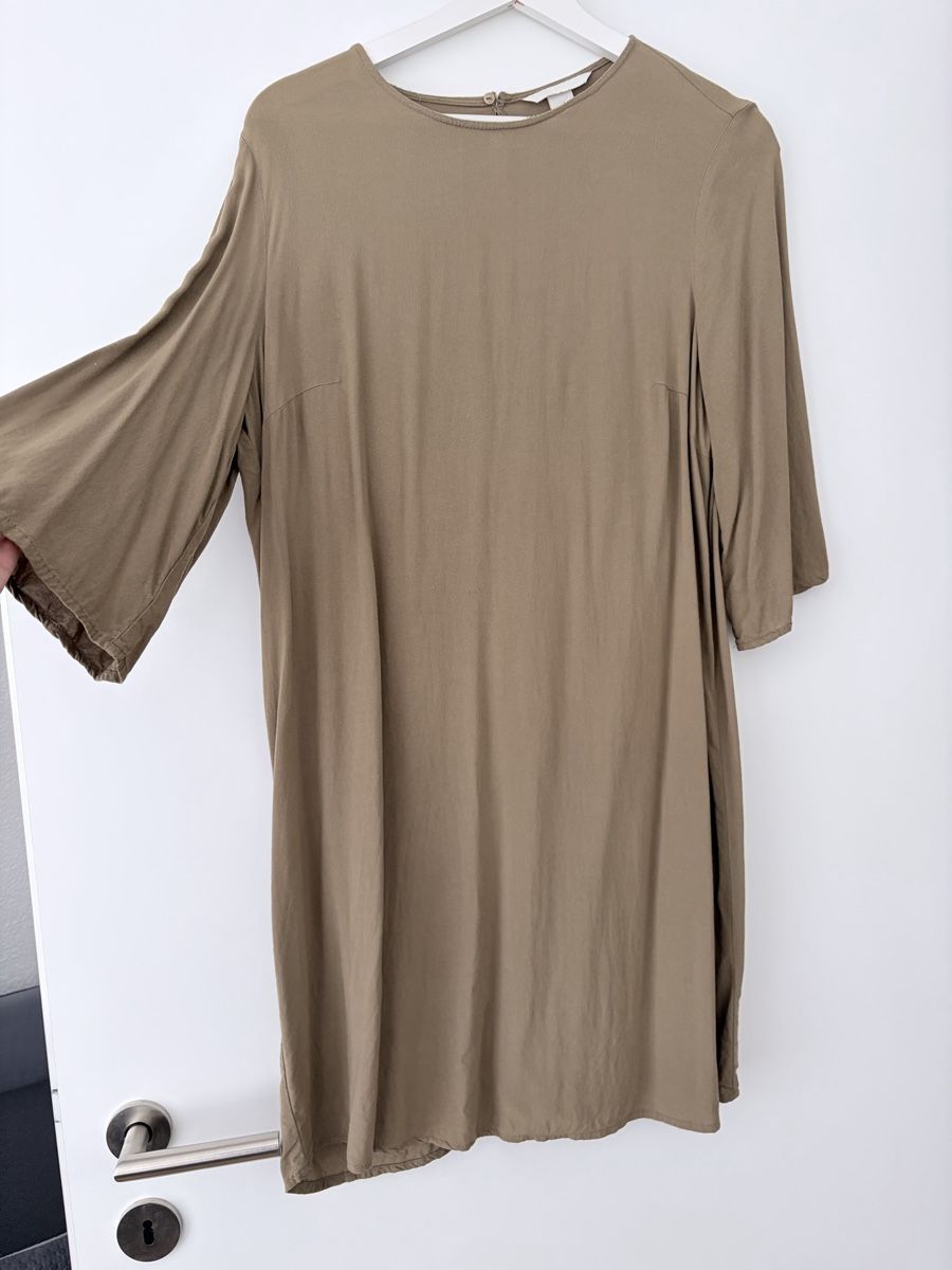 H&M Vestiti: H&M Kleid, Khaki, Grösse 42 – Usato da Schaffhausen venduto da sam_8jng
