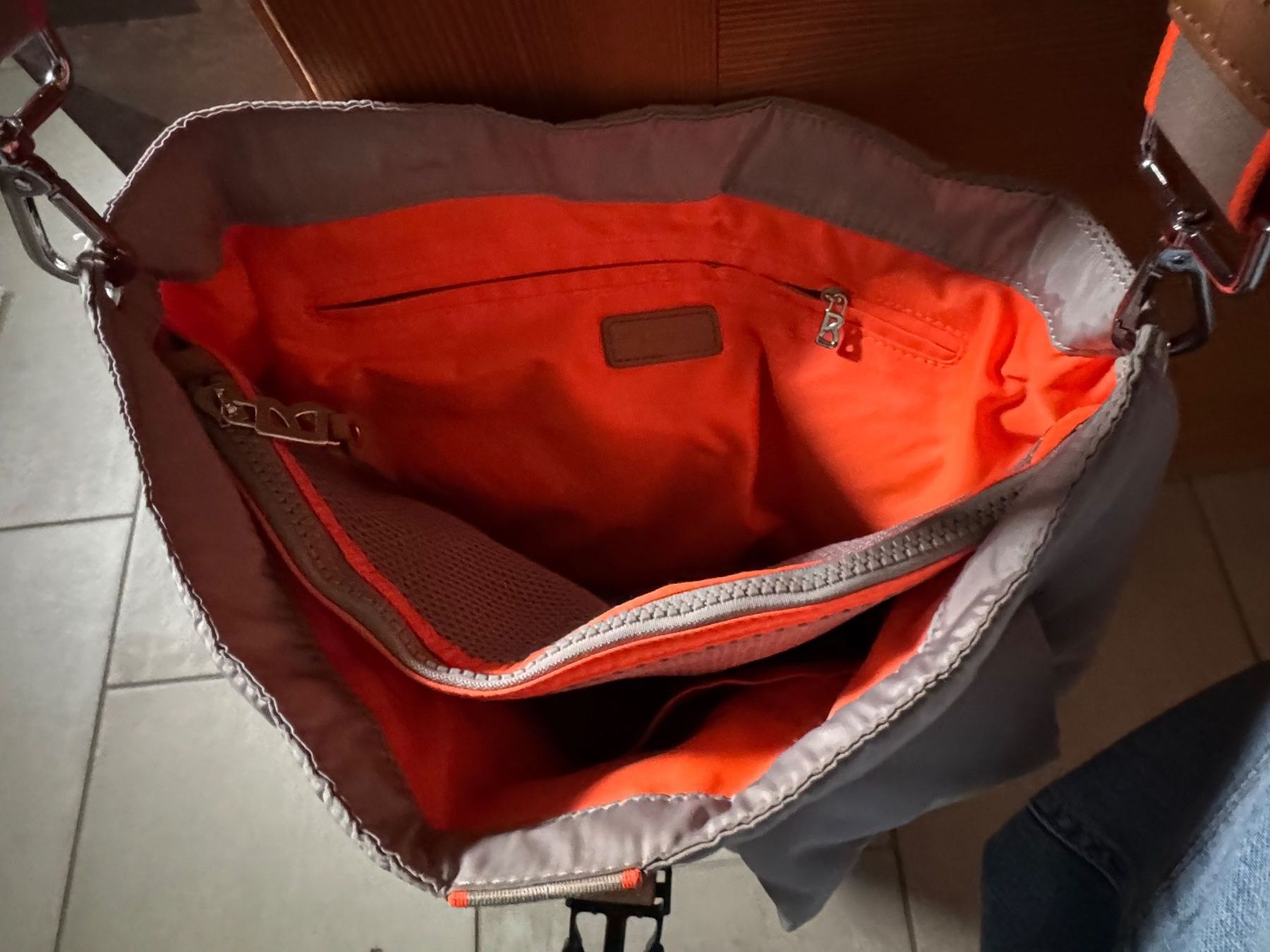 Bogner Sacs femmes: Ultraleichte Bogner Umhängetasche – D'occasion à Oberrohrdorf par maggys15 4