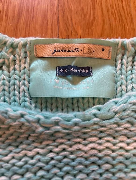 Pullover & Sweatshirts: Blauer kuscheliger Pullover – Gebraucht aus Baden von Chrisenft 2