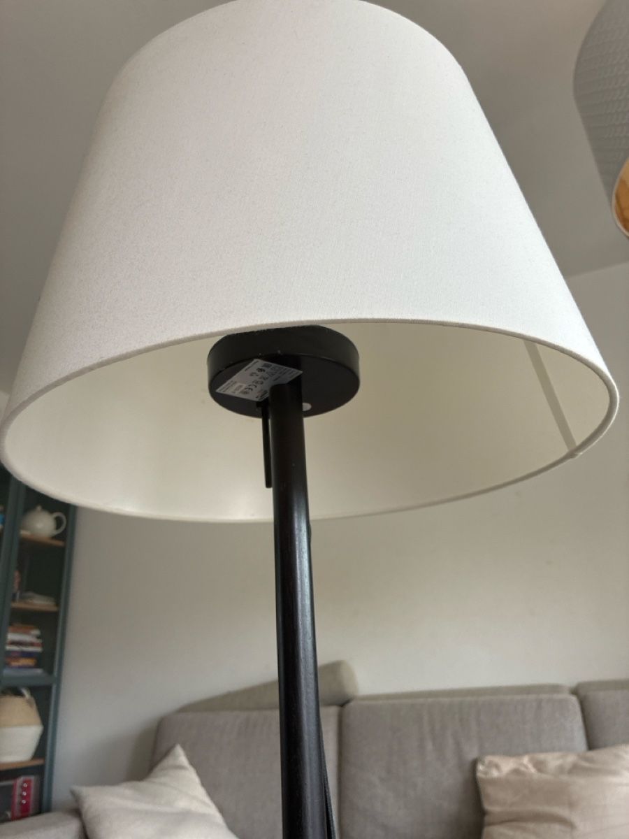 Ikea Lampade: Ikea lauters stehlampe – Usato da St. Gallen venduto da Lhoigor 2