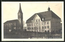 Nieder-Uzwil, Kirche und Schulhaus, Fotokarte datiert 1930