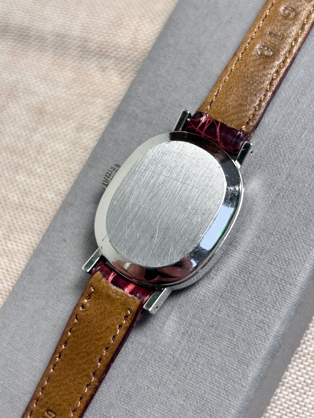 Uhren: Vintage Heno Automatic 22mm - ETA2650 – Gebraucht aus Vevey von Vintage_Analog_Goods 5