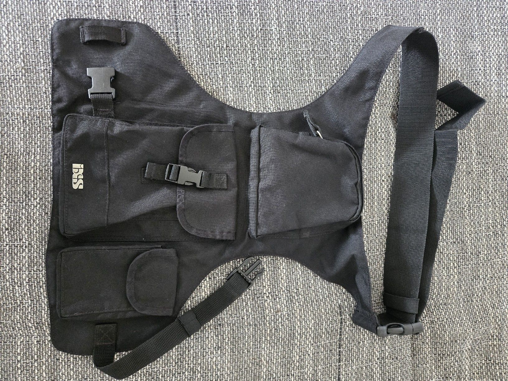 IXS Valigie: Sacoche de jambe iXS – Usato da La Chaux-de-Fonds venduto da tuoro25 1