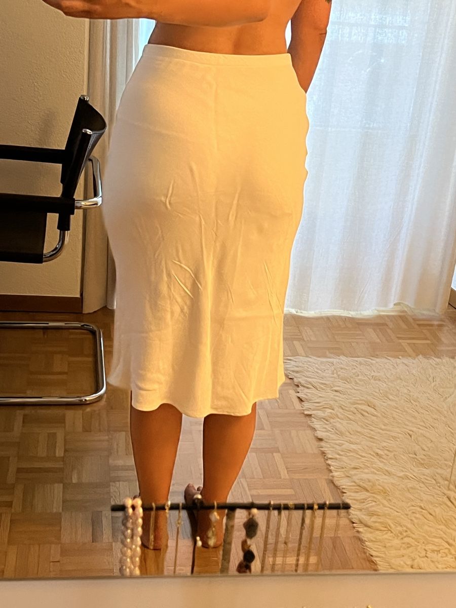 Zara Gonne: Rock weiss ZARA Grösse S – Usato da Zürich venduto da sop_xbd7 2