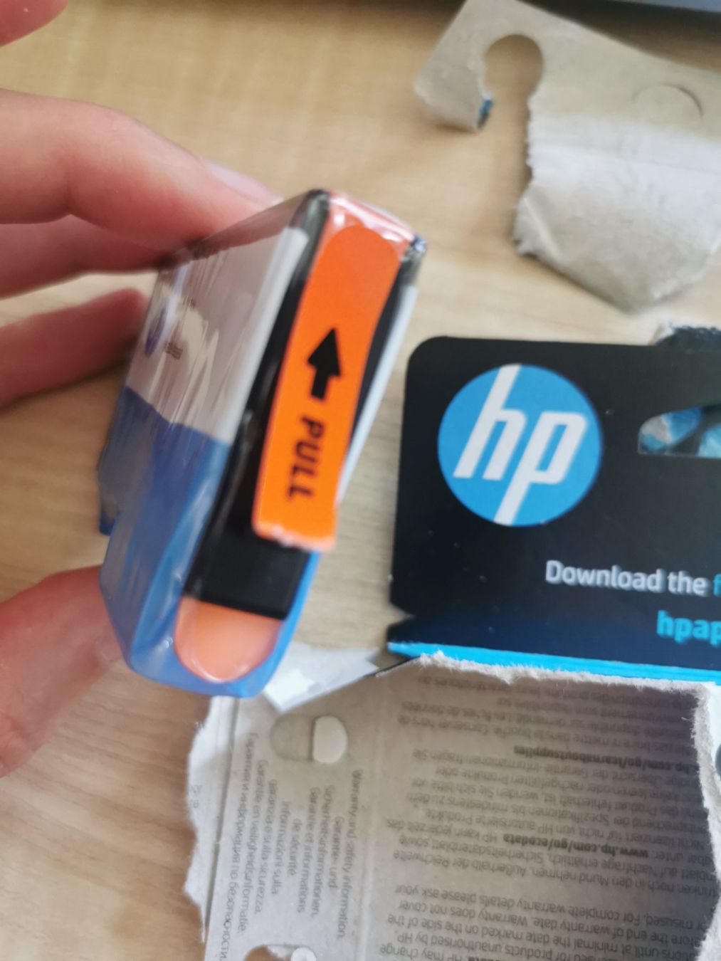 Hewlett Packard Cartucce per stampanti & toner: HP 935 Druckerpatrone  magenta (rot) – Nuovo e nell'imballaggio originale da Fribourg venduto da mamatter1 3