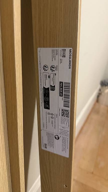 Regale: 2x IKEA MOSSLANDA Bilderleiste, Eichenoptik, 115 cm – Gebraucht aus Bern von Sa_mi11 1