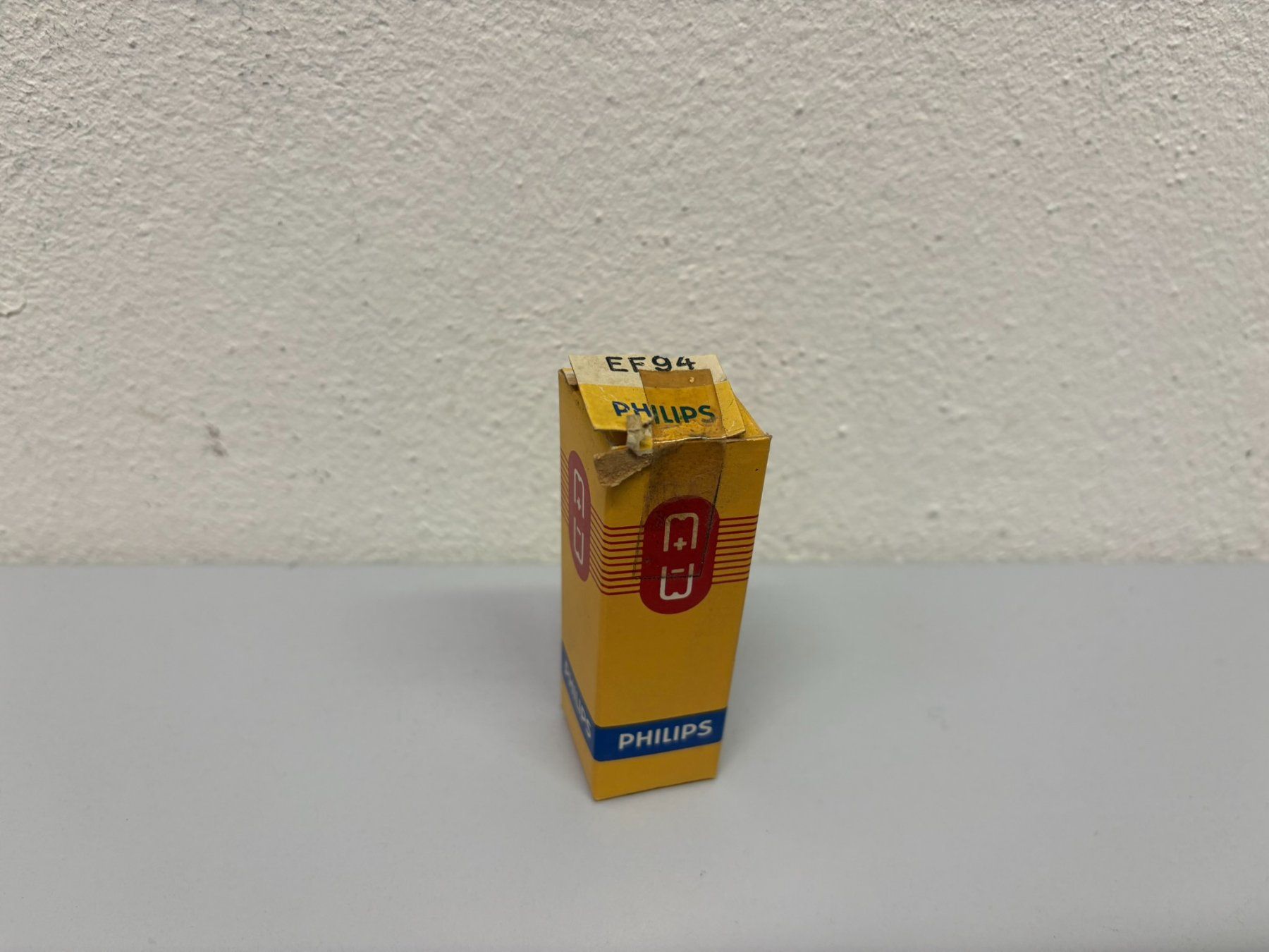 Philips Componenti elettronici: Philips EF 94 – Nuovo (secondo la descrizione) da Hochdorf venduto da av-electronics