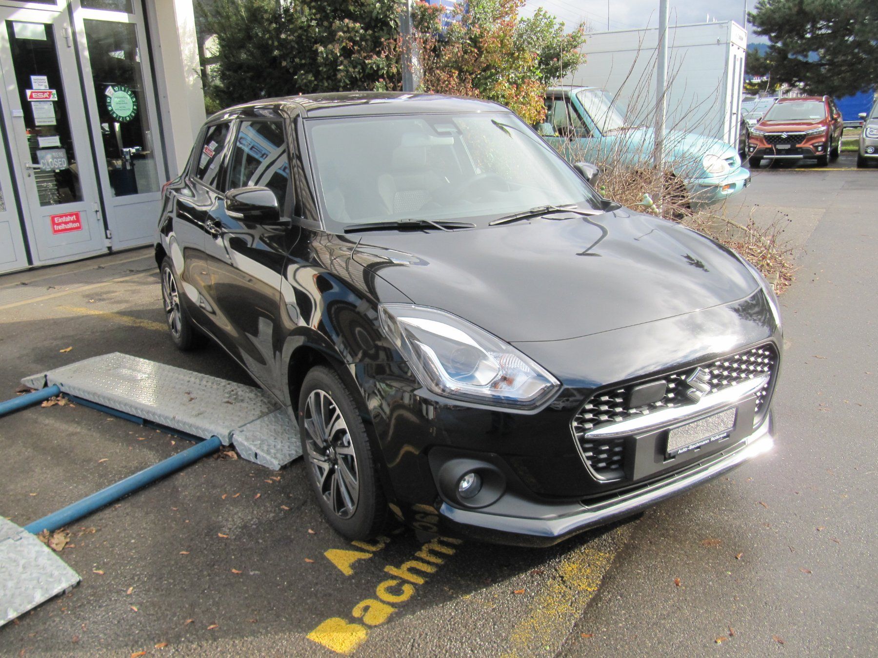 Suzuki Automobili: Suzuki Swift 1.2 Top Hybrid – Usato da Rotkreuz venduto da auto-bachmann 4