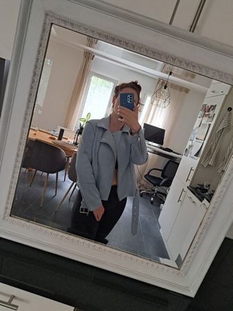 Hellblaue Kunstleiderjacke Suede