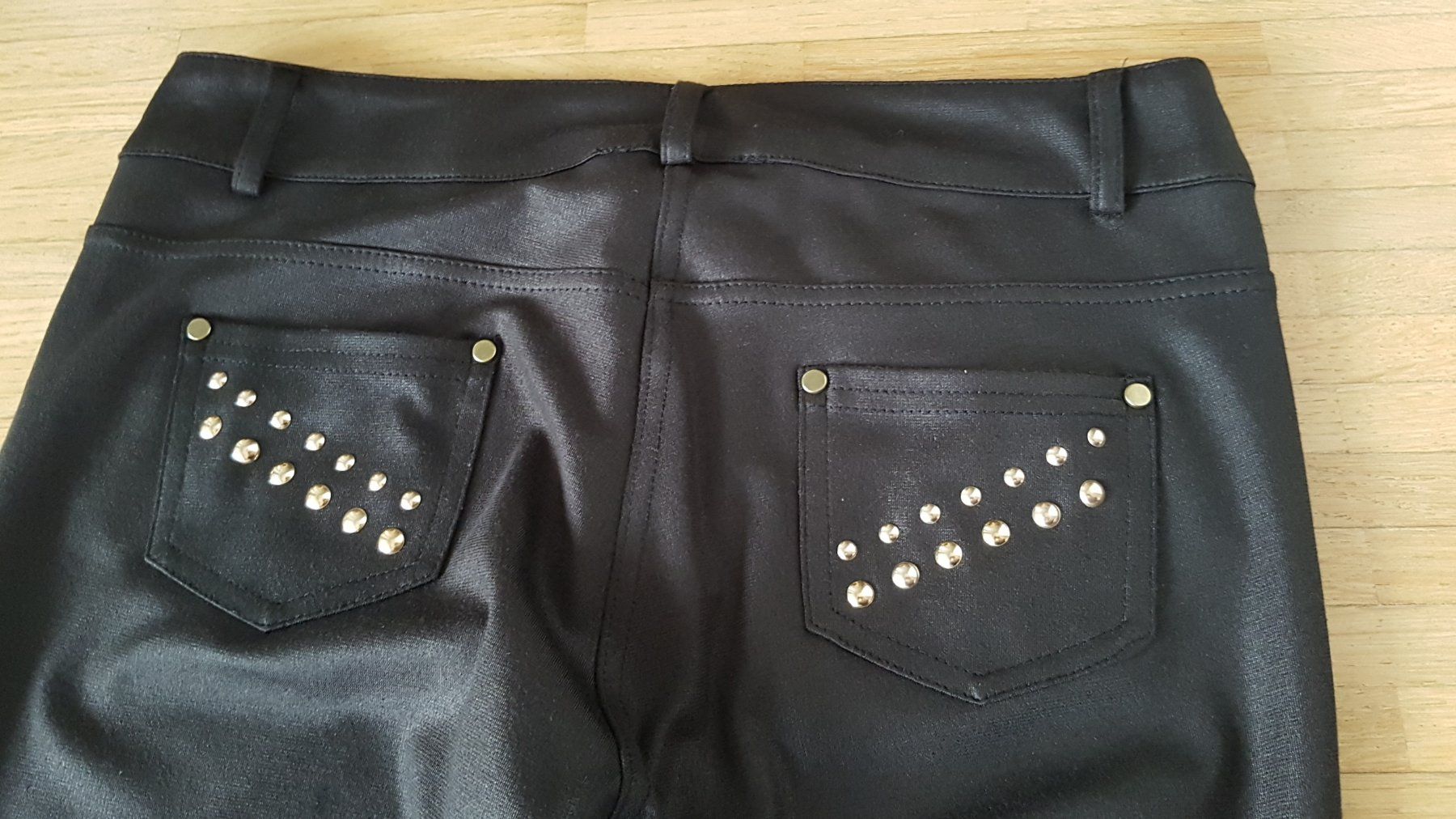 Leggings: Leggins noir avec dentelle – Neu (gemäss Beschreibung) aus Le Mont-sur-Lausanne von olatiu 5