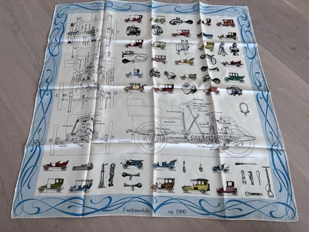 Vintage Seidentuch "L'automobile en 1900"