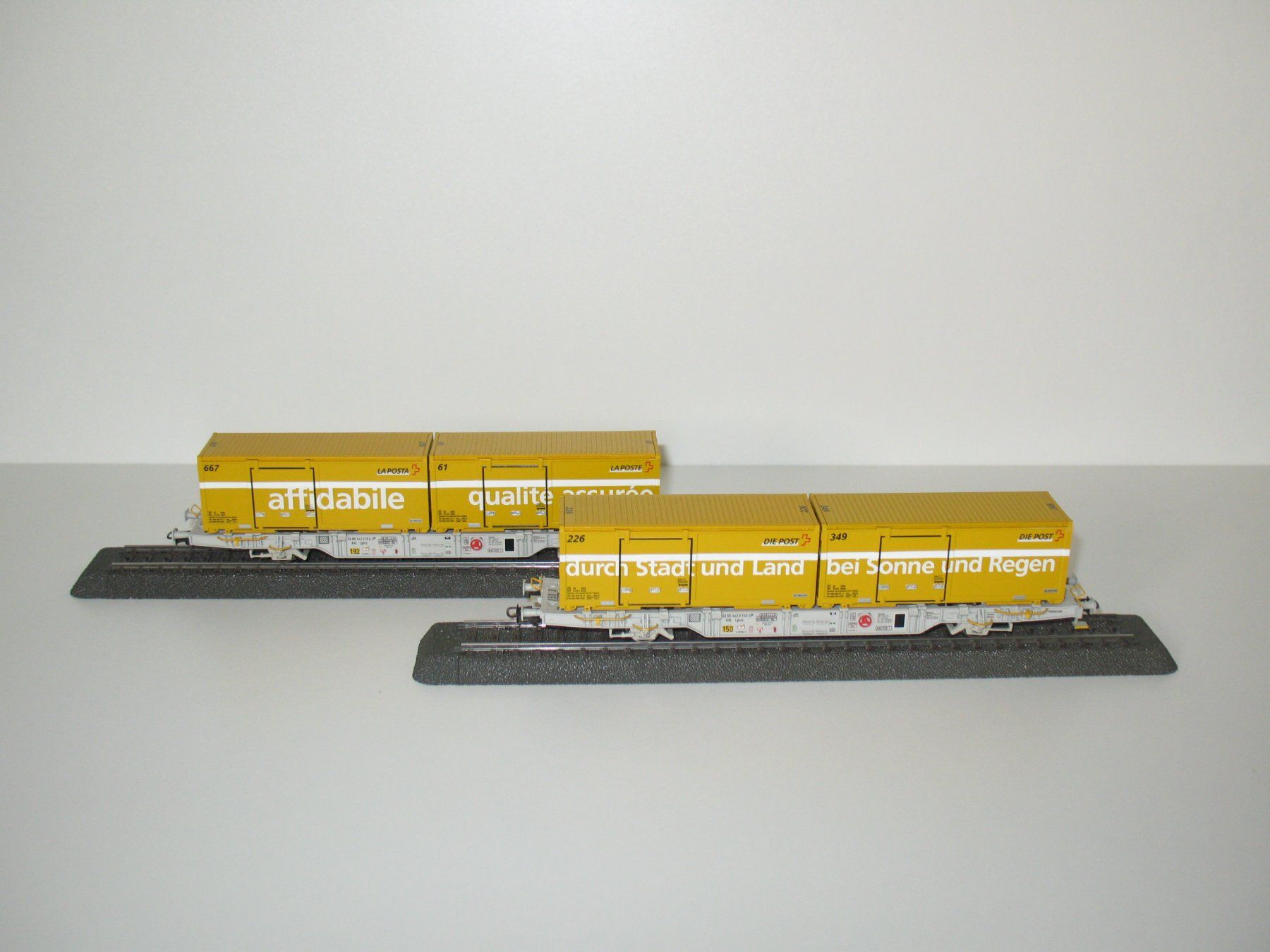 Liliput Modellini di ferrovie: SBB Containertragwagen-Set "Schweizer Post" / Liliput 240042 – Usato da Ettiswil venduto da Caapraibex 7