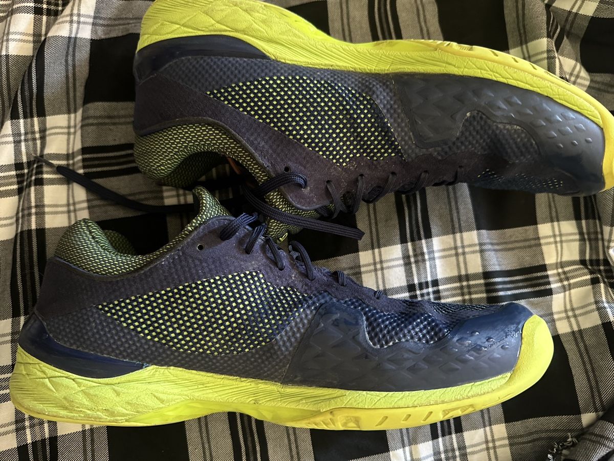 Asics Chaussures hommes: ASICS Turnschuhe gr 45 – D'occasion à Uster par bek_v2ct 4